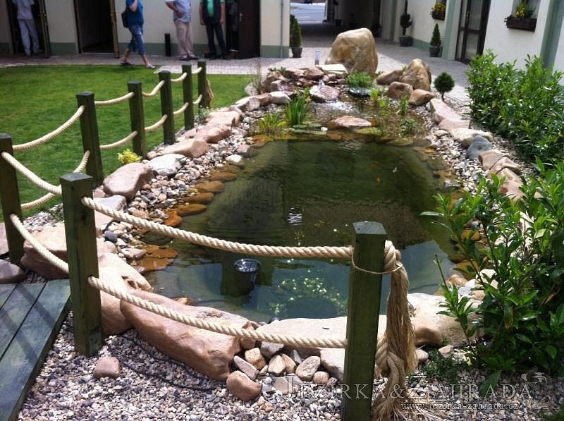 Realizace jezírka Postoloprty