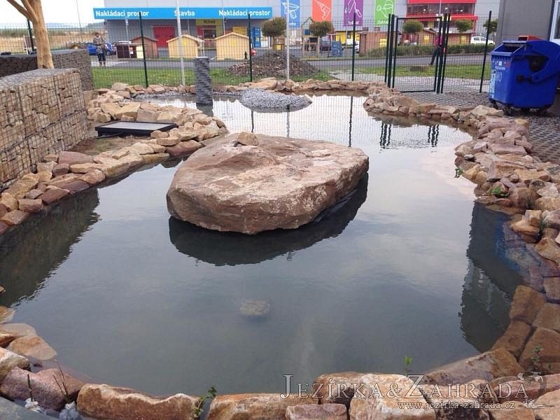 Venkovní prodejna : Jezírka - Zahrady s.r.o.