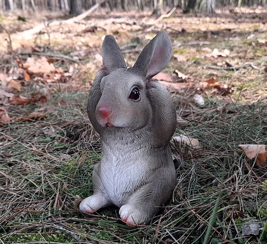 Králík šedý menší (polyston) - Zahradní a vodní doplňky, dekorace Dekorace